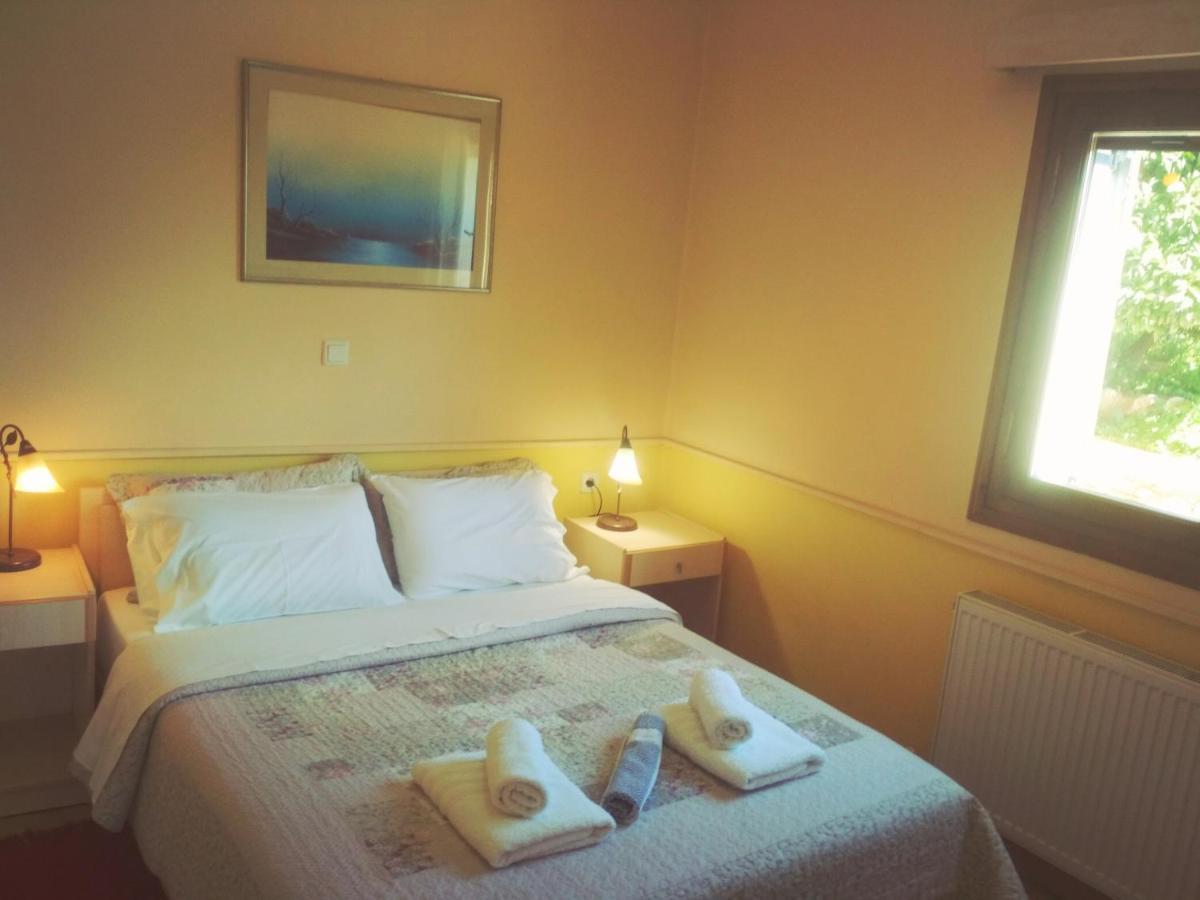 Rent Rooms Alexiou Limni  Екстер'єр фото
